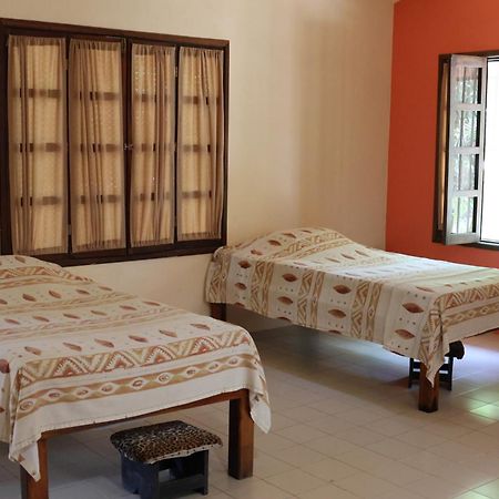 Gardenhotel Macan Che B&B Izamal Exterior foto