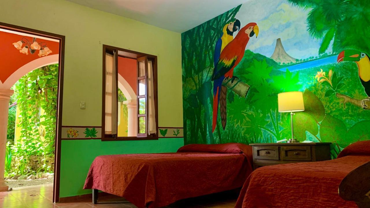 Gardenhotel Macan Che B&B Izamal Exterior foto