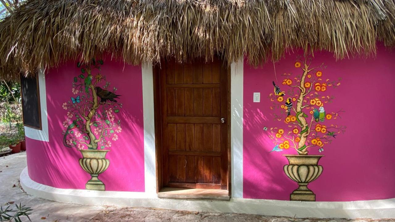 Gardenhotel Macan Che B&B Izamal Exterior foto