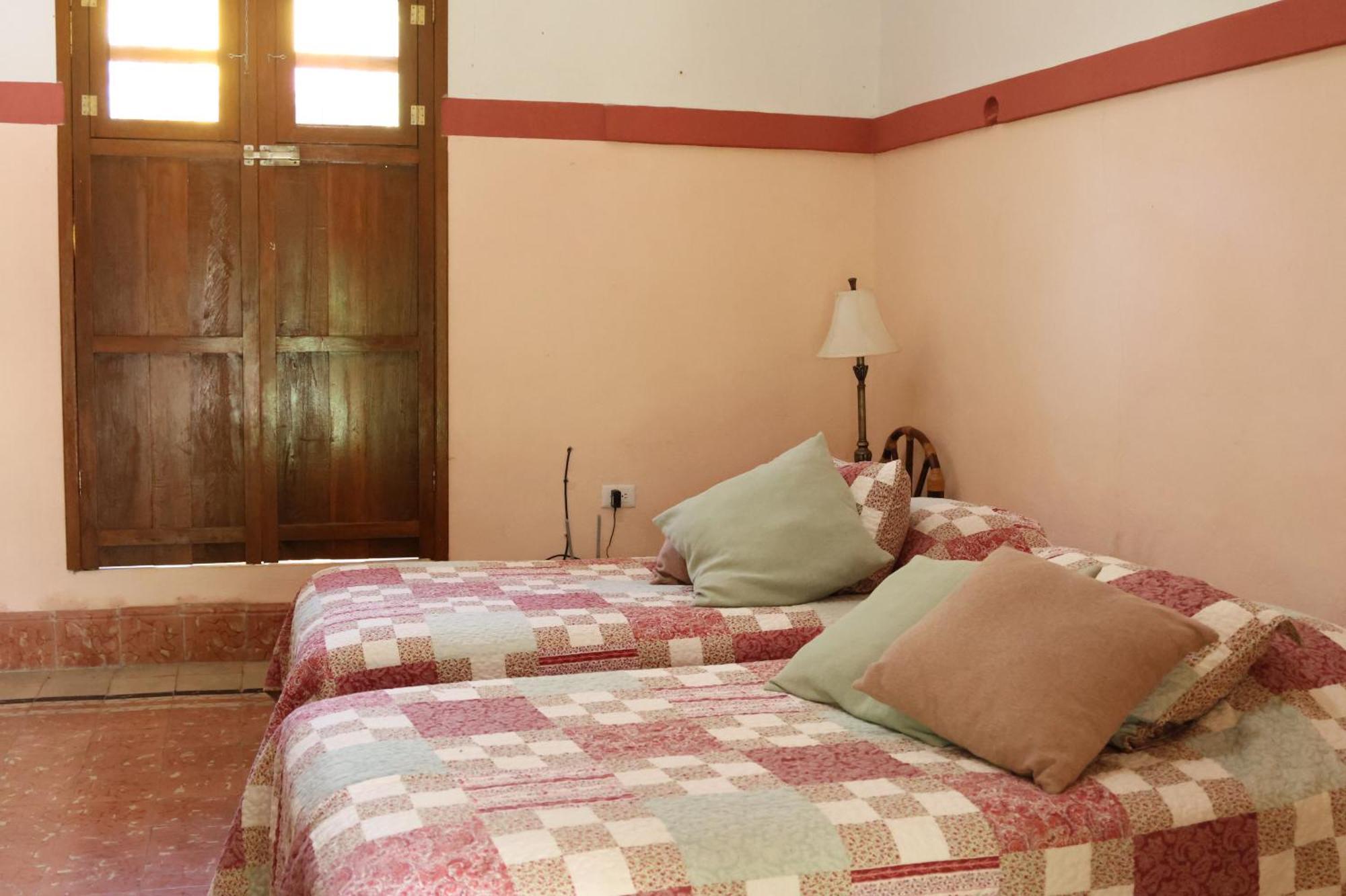 Gardenhotel Macan Che B&B Izamal Exterior foto